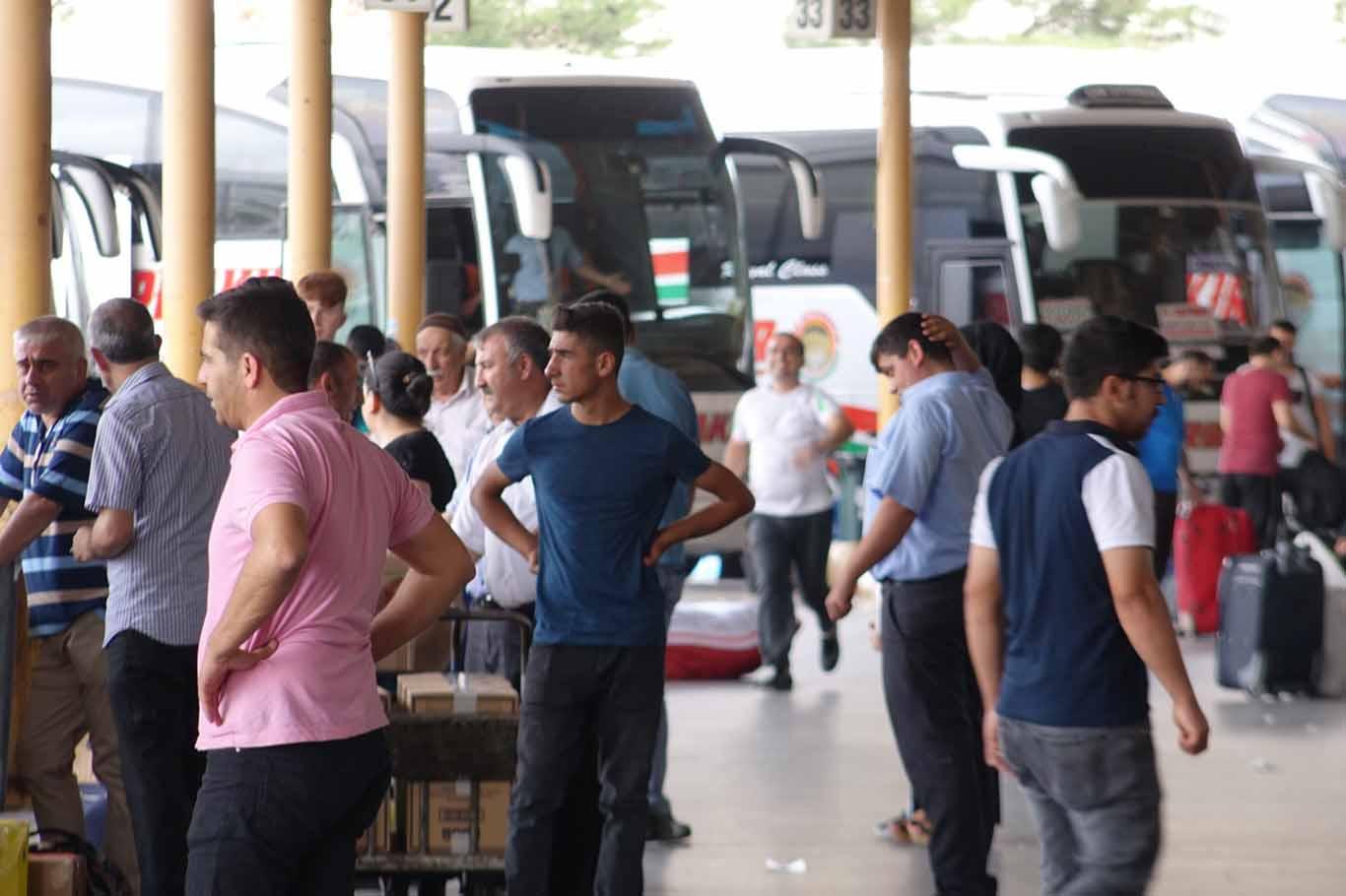 Otobüs firmaları umudunu seçim sonrasına bağladı Otobüs firmaları umudunu seçim sonrasına bağladı